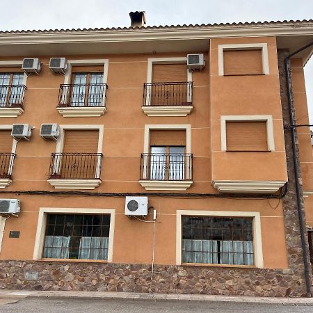 La Rueda Hotell Riópar Exteriör bild