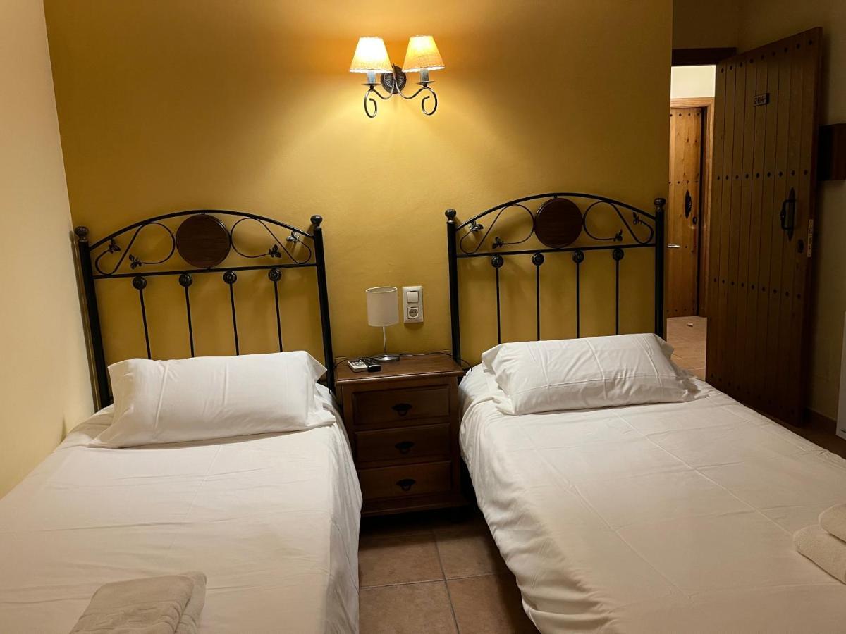 La Rueda Hotell Riópar Exteriör bild