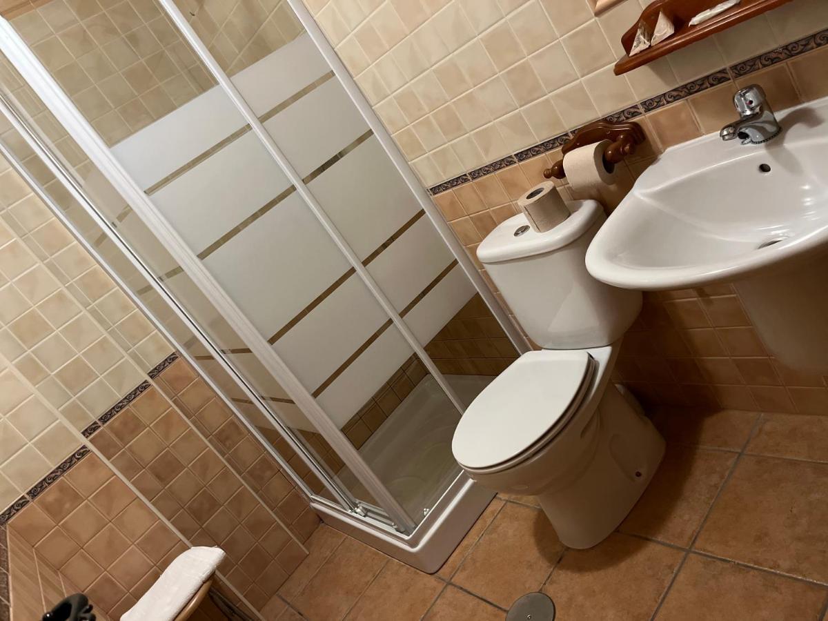 La Rueda Hotell Riópar Exteriör bild
