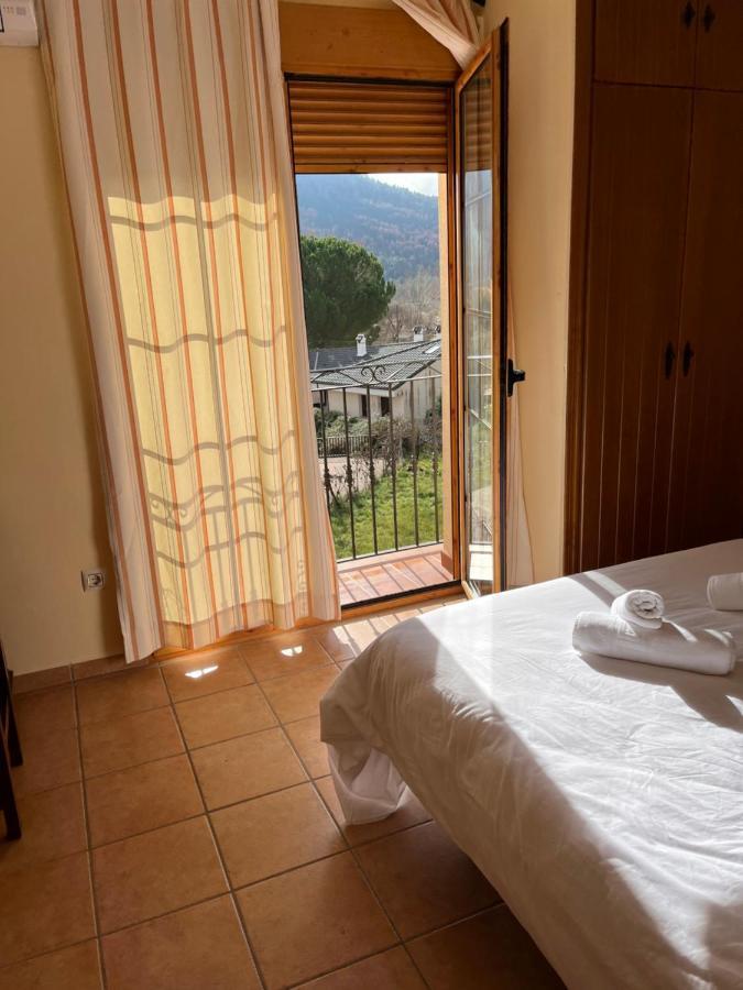 La Rueda Hotell Riópar Exteriör bild